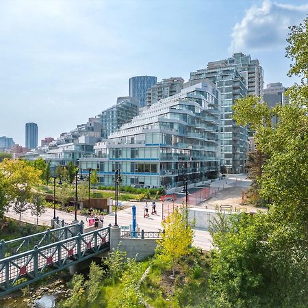 Guest Favorite Riverside Retreat- Walking Trails, Downtown Near Stampede! Free Banff Pass, Wine, Gym, Parking! YYC Екстериор снимка